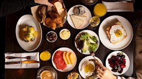 ארוחת בוקר במסעדת אברטו, צילום: אלון ולנסי